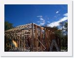 Garage trusses going up * 1152 x 864 * (291KB)